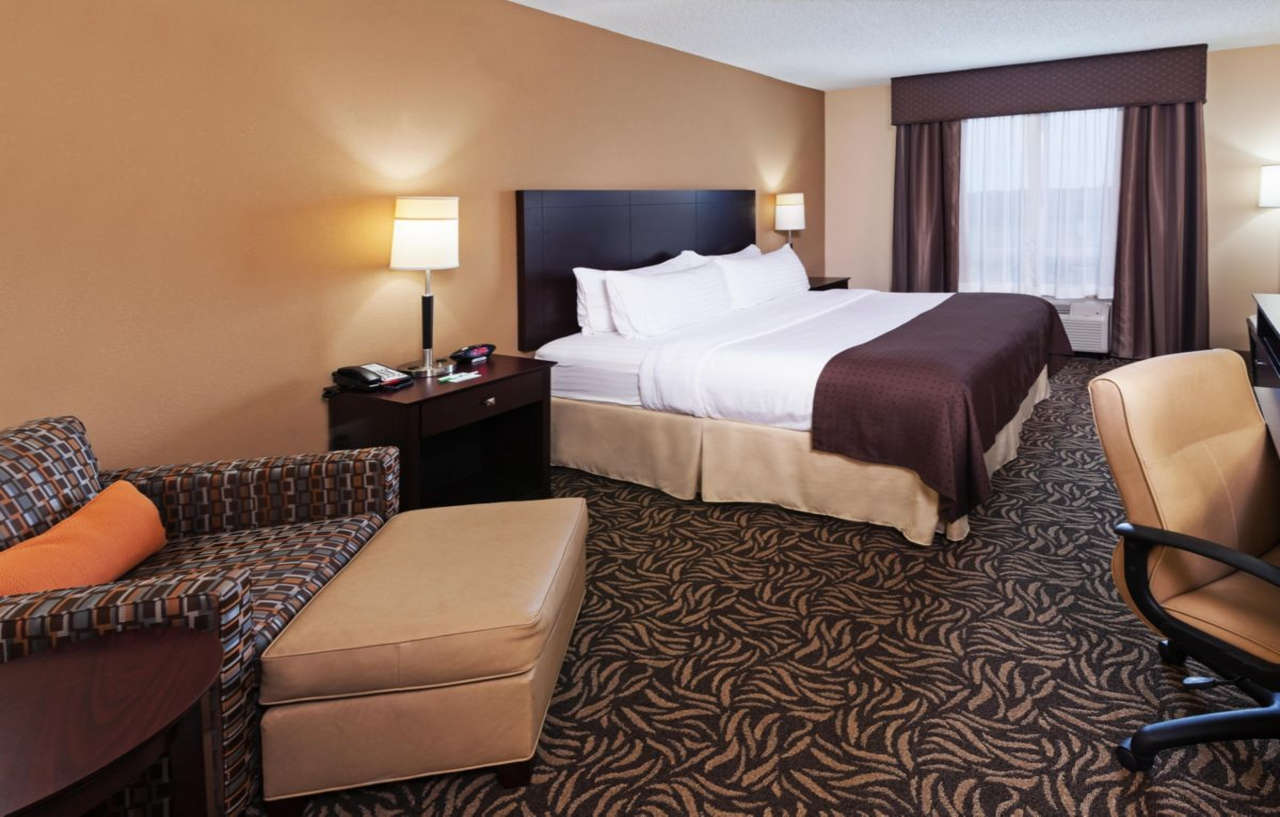Holiday Inn Ardmore By Ihg Εξωτερικό φωτογραφία