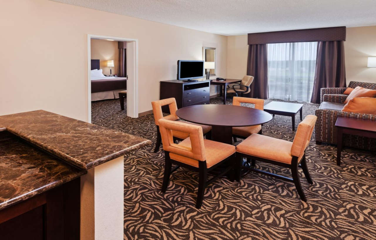 Holiday Inn Ardmore By Ihg Εξωτερικό φωτογραφία